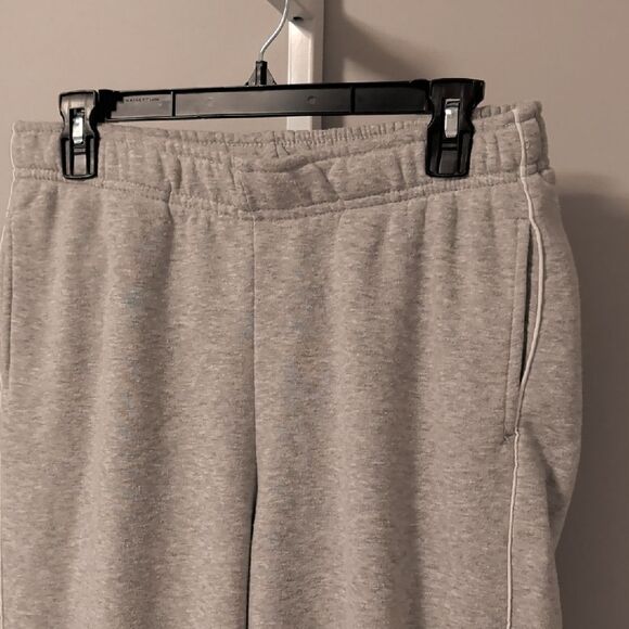 Women's Gray Wide Leg Pants - Picture 2 of 7